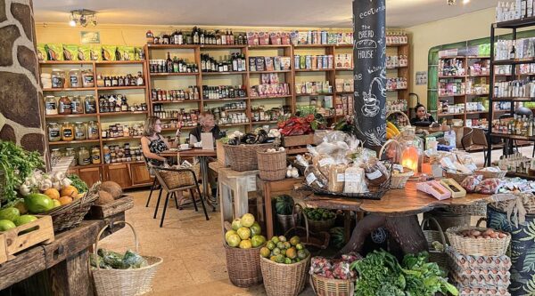 Café, Laureles y Buena Comida - Imagen 5